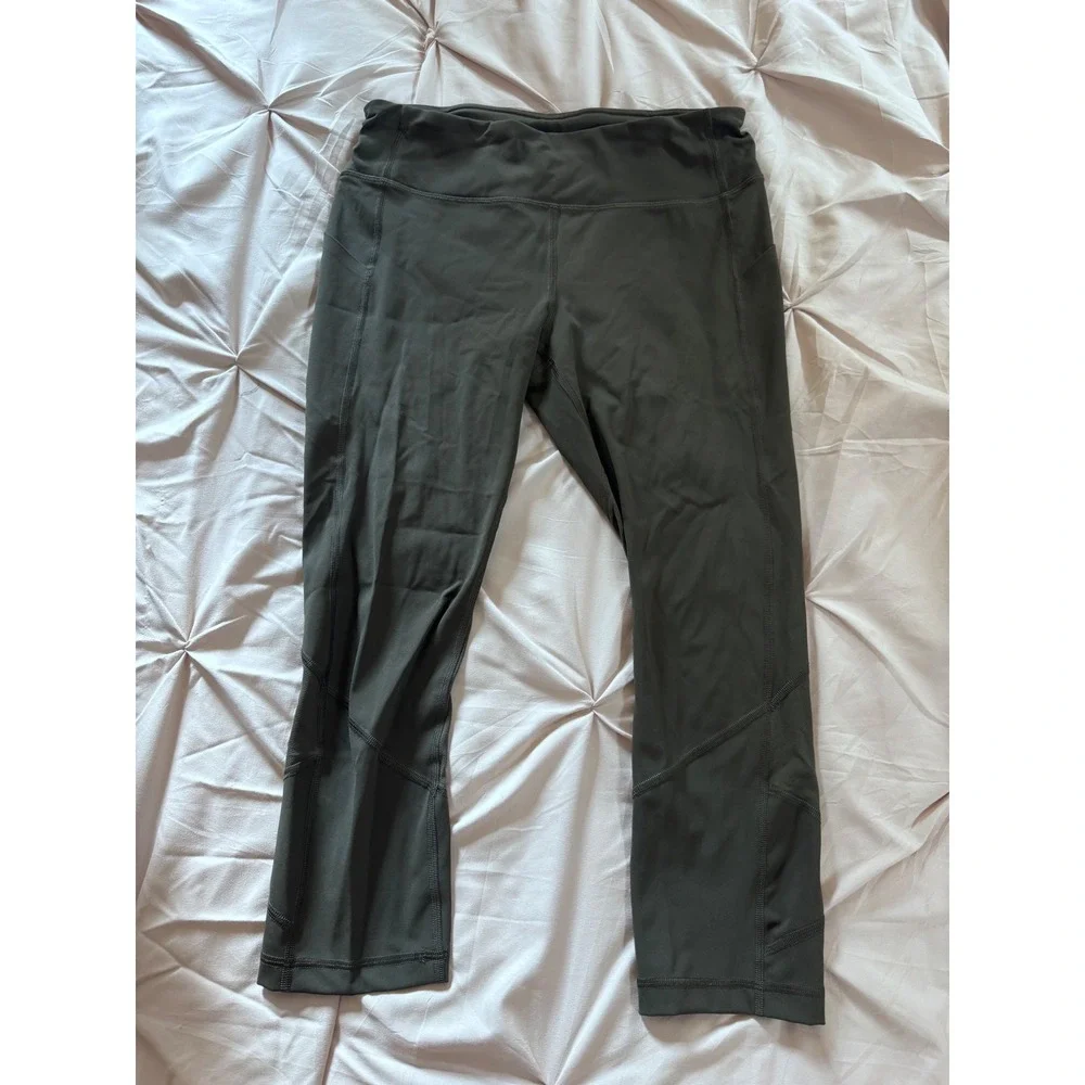 Lululemon Pace Rival Crop 22